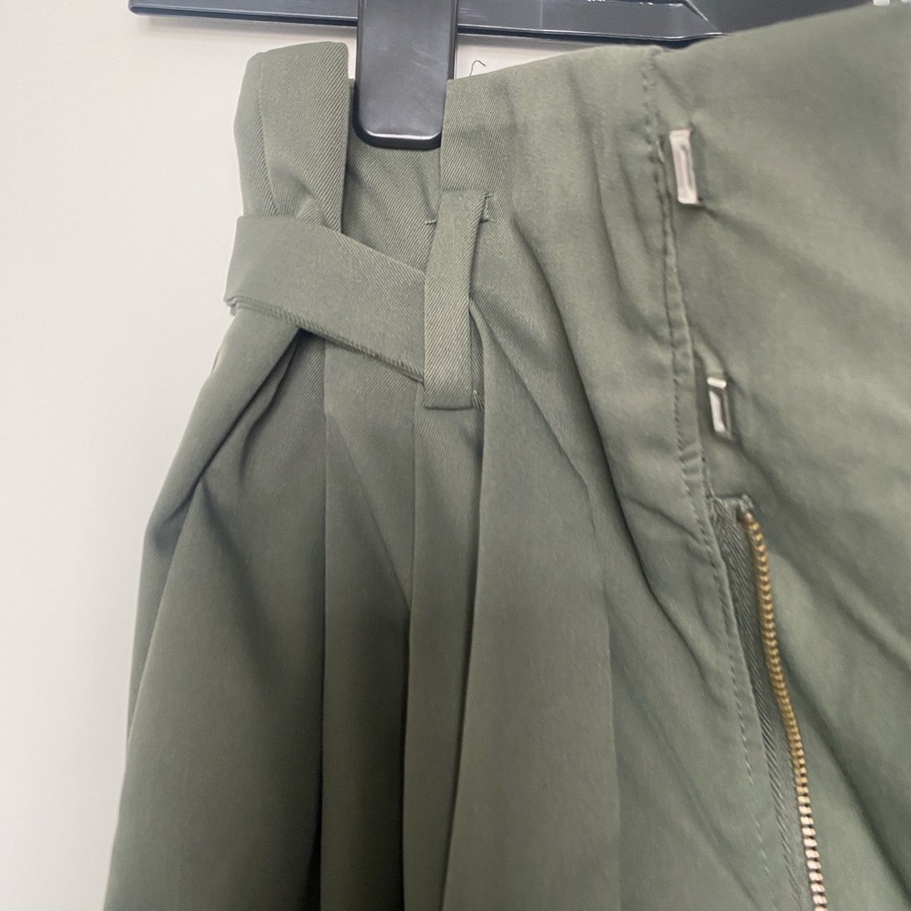 Dark Green High Waist Office Trousers - Size 6 - H&M - Picture 4 of 11